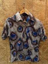 Vintage 80s nylon abstract droplets beige blue pattern shirt size small by Joel